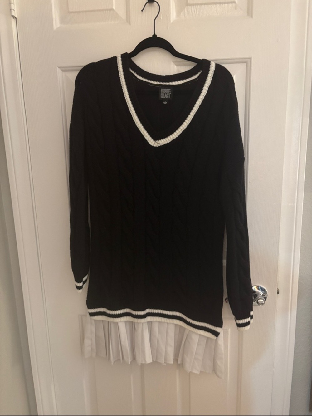Derek Heart  V-Neck Sweater with White Trim
